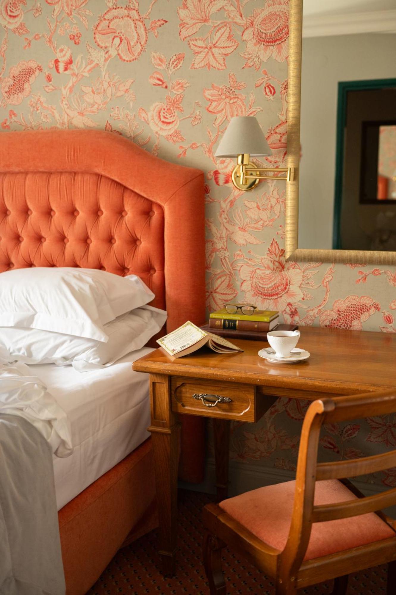 Narutis - Small Luxury Of The World Hotel Vilnius