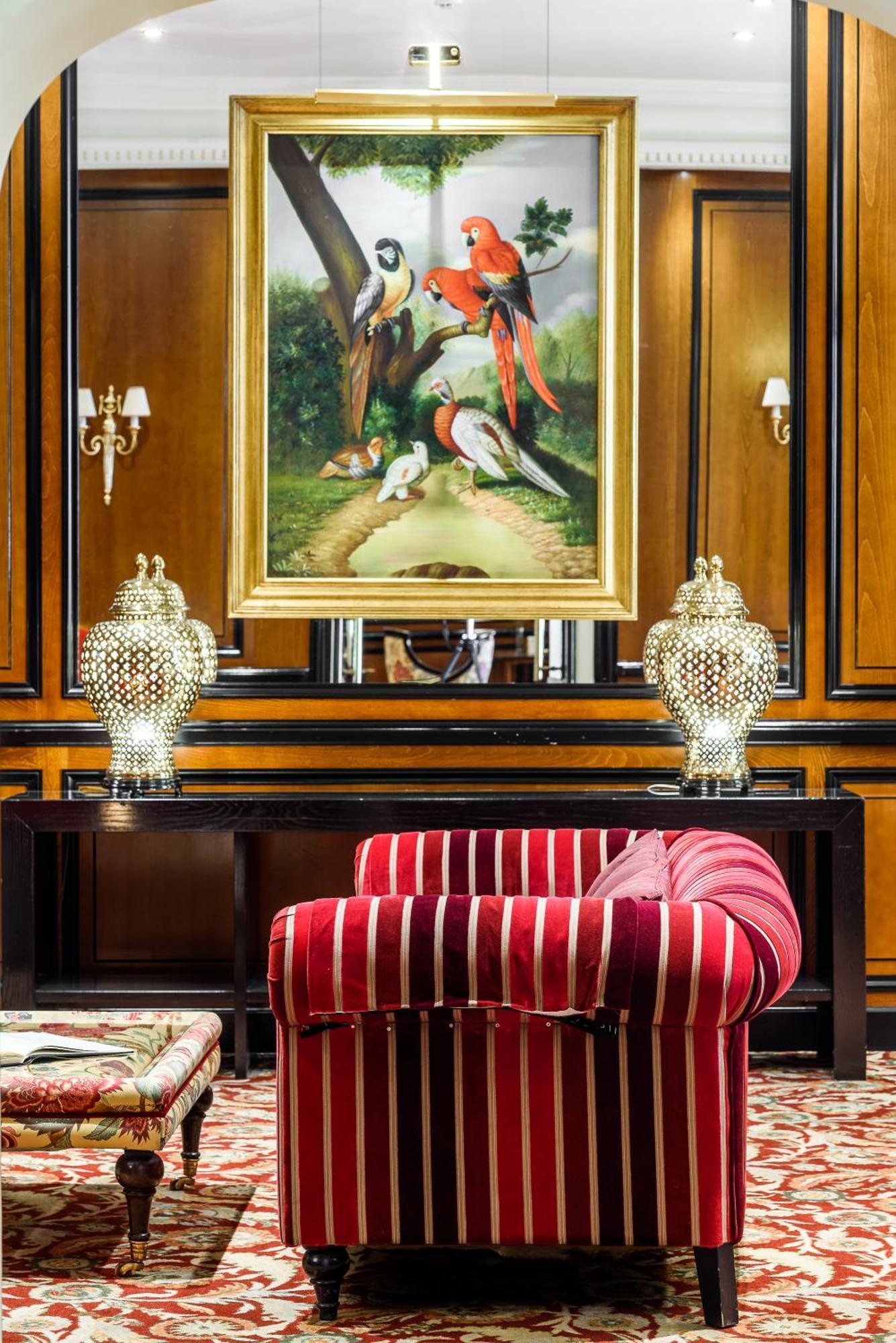 Narutis - Small Luxury Of The World Wilna
